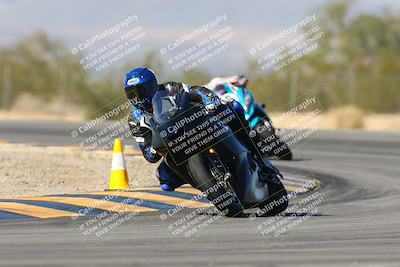 media/Feb-03-2024-SoCal Trackdays (Sat) [[767c60a41c]]/8-Turn 7 (1140am)/